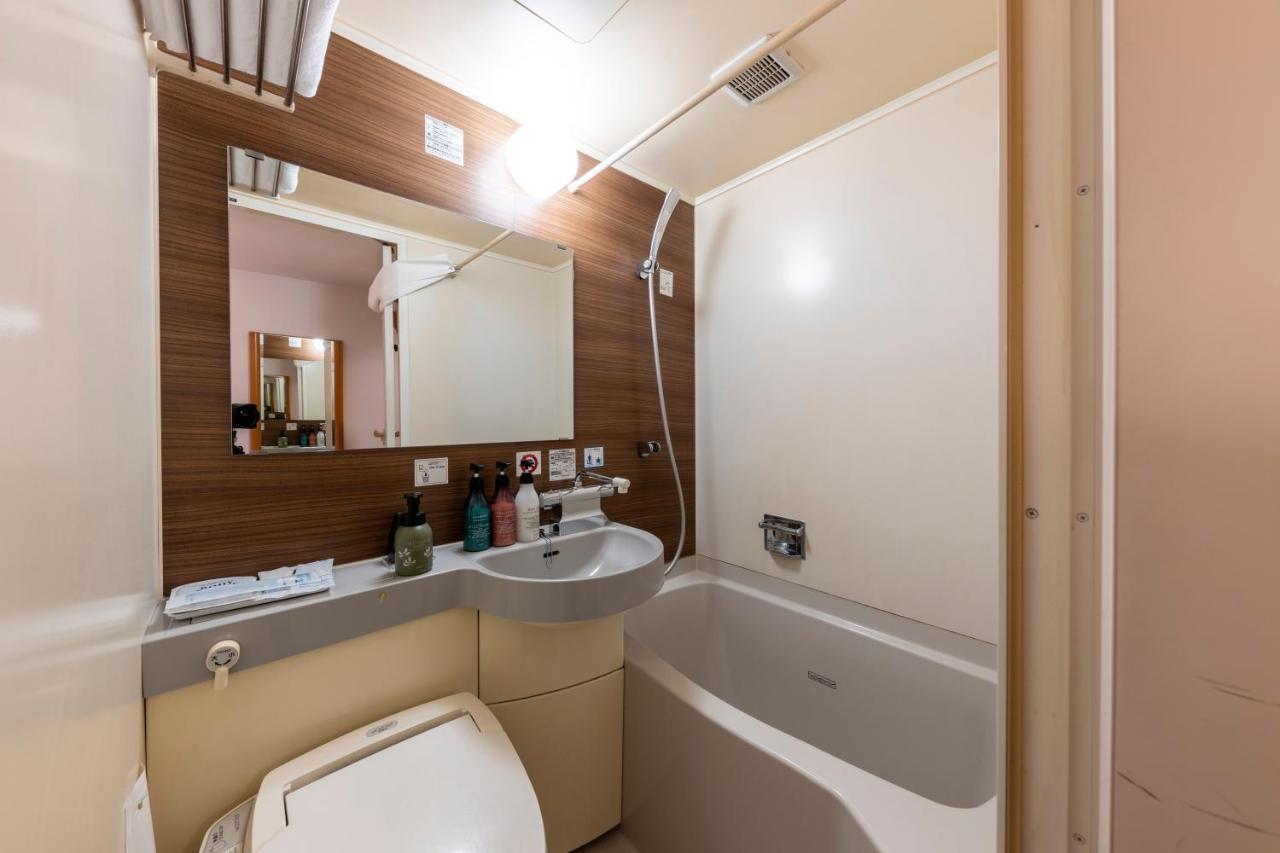 Jr Clement Inn Himeji Bagian luar foto